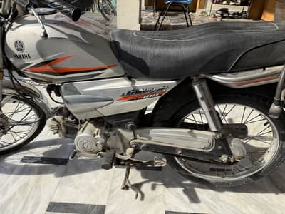 Yamaha YD-100 CC 2009