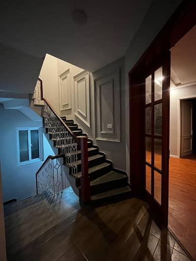 Brand new 10 Marla House For Sale with 4 bedrooms In Emaar Canyons View Islamabad