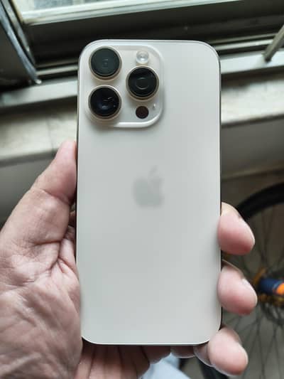 Apple iPhone 16 pro, 128 GB