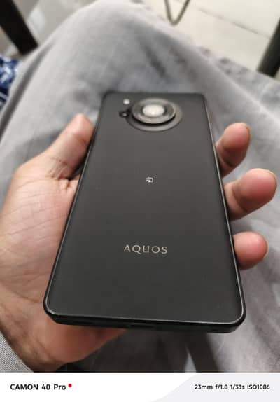 Sharp Aquos R7 12GB Ram/ 256 Gb Rom | Snapdragon 8 Gen 1 | Lecia camra