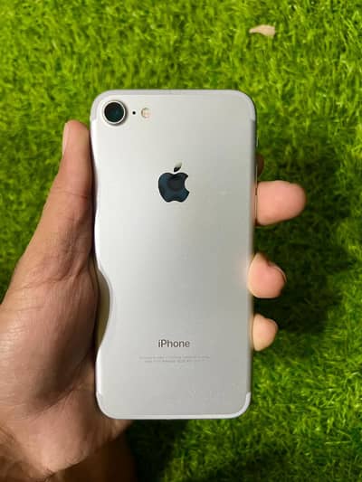 iphone 7 Non pta  32 Gb Storage  whatsapp number 03284150198