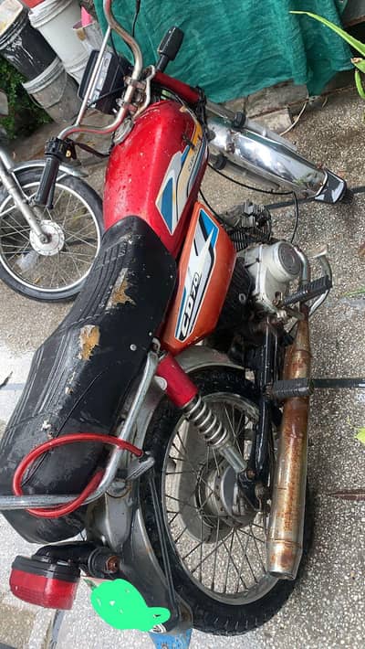 I'm selling my crown ccd70