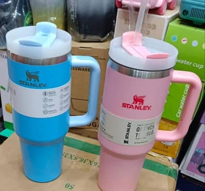 1.2 litre stanley tumbler available in 2 colours