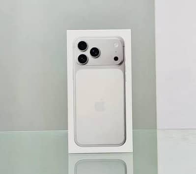 Iphone 17 pro max 256 silver unlock