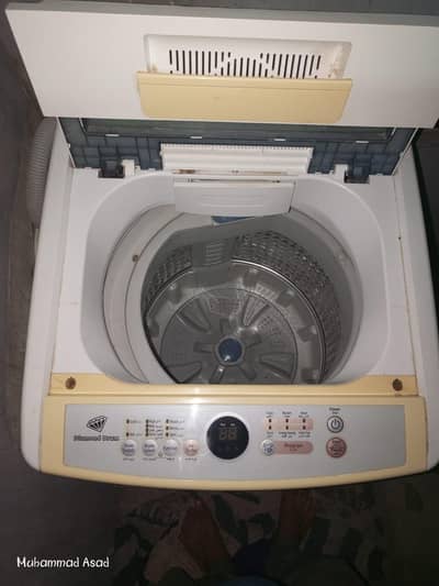 Samsung WA80V3 is an 8kg top-load washing machine sale
