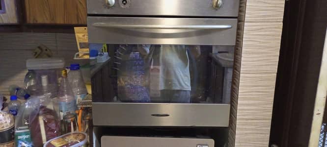 electric and gas oven