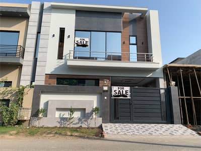 5 MARLA 4 BEDROOM BRAND NEW HOUSE IS AVAILABLE FOR SALE IN DHA PHASE 11 RAHBAR SECTOR 2