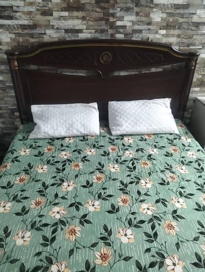 king wood Bed with Molty Foam