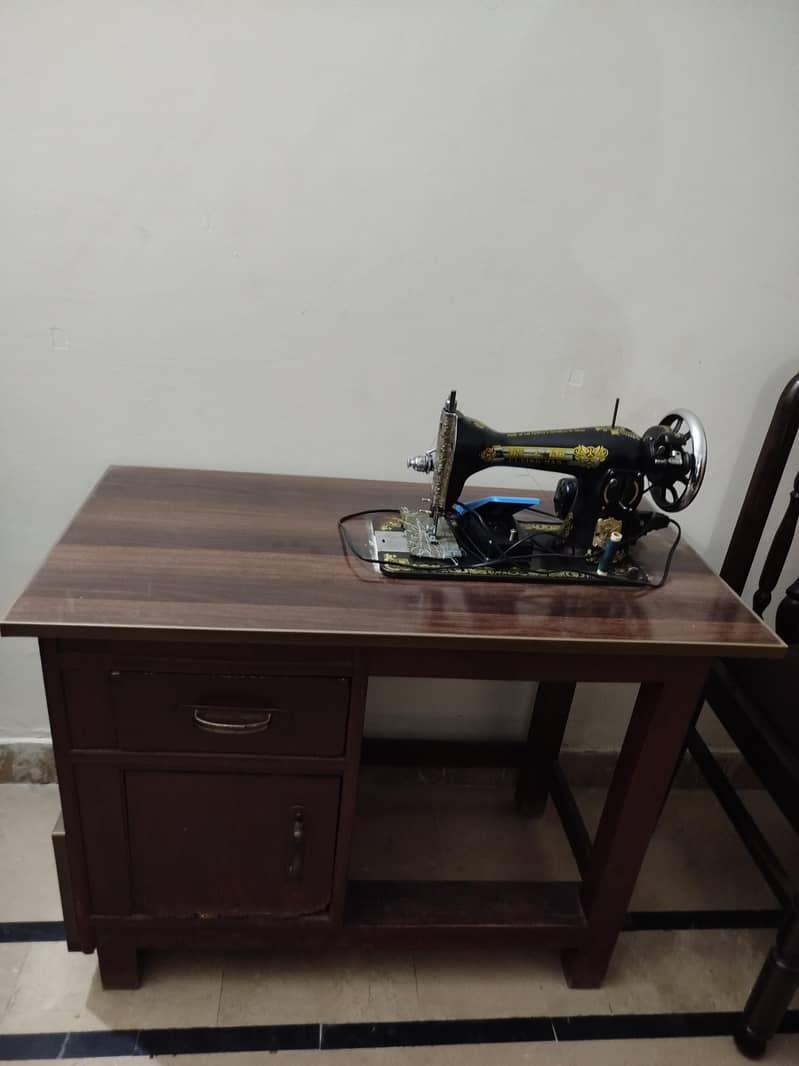 sewing machine table with out machine 1