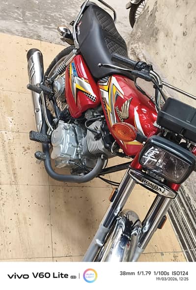 Honda CG 125 ( Totally Genuine)