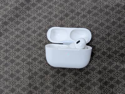 Replacement Charging Case + Right Earbud (Type-C / ANC)