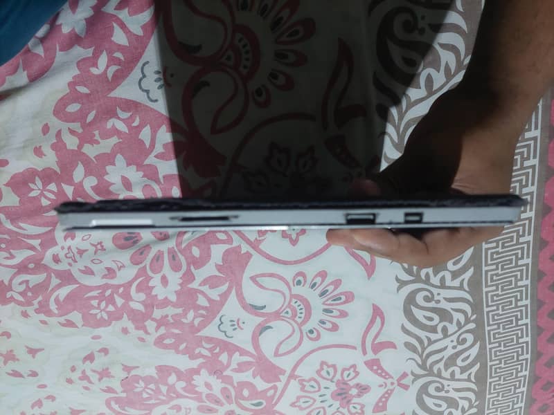 Surface Pro 4 8/256 3