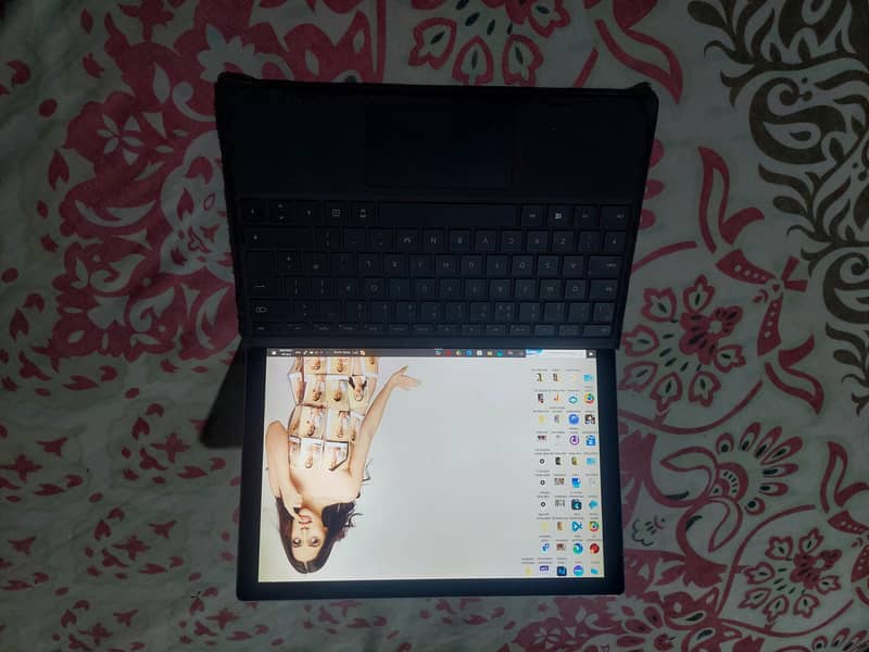 Surface Pro 4 8/256 8