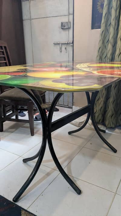 Modern 4 seated Dining Table - New condition