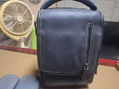 DJI MAVIC PRO REMOTE WITH 2 BATTERIES AND BAG