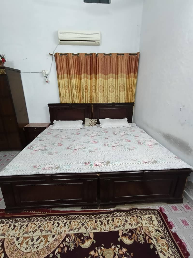 Single Bed 0