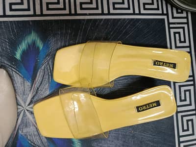 Yellow colour heels