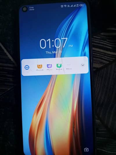 camon 17 6/128 with box