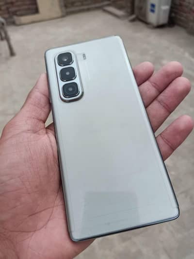 Infinix hot 50 pro plus 16/256