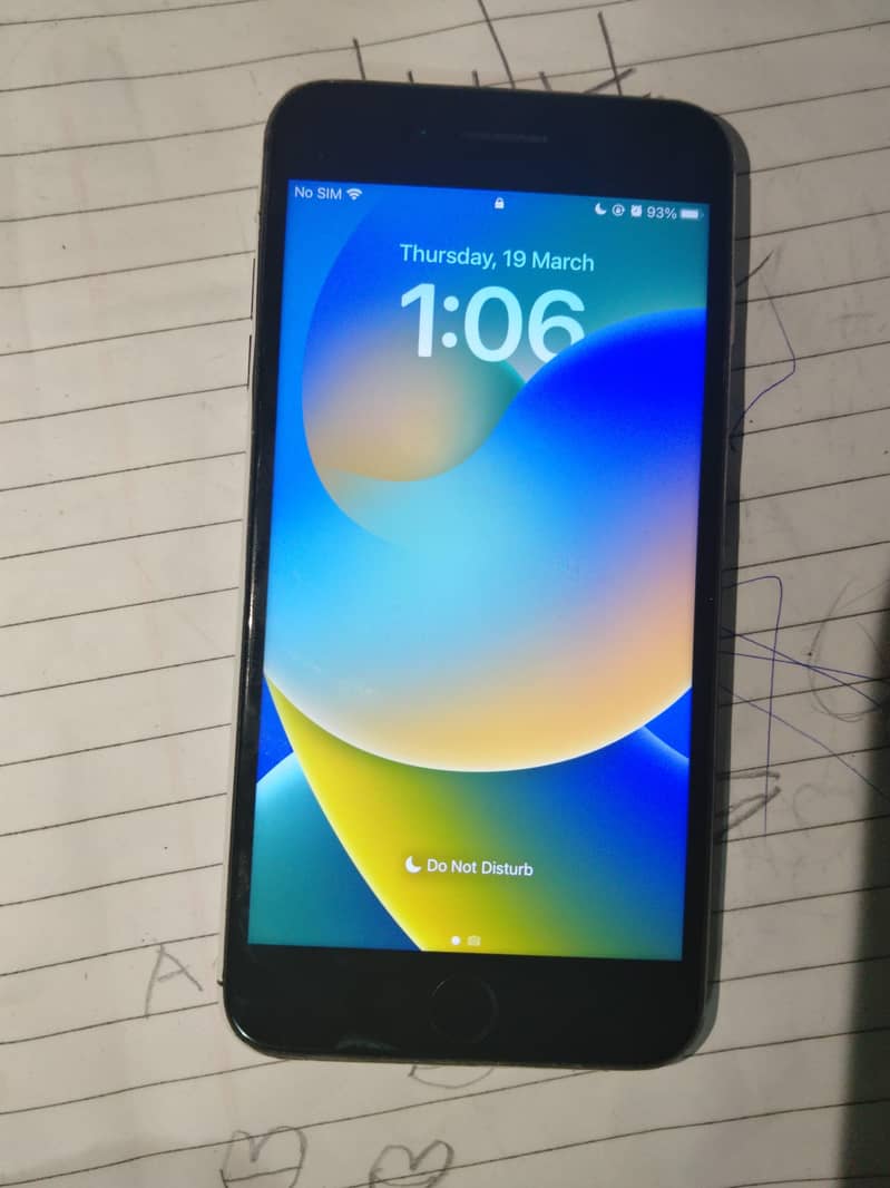 Iphone 8 plus mint condition 3