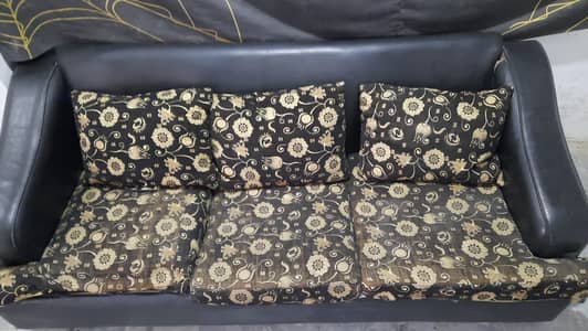 7 seater black sofa set for sale
