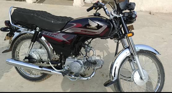 Honda CD70 Black colour 2025