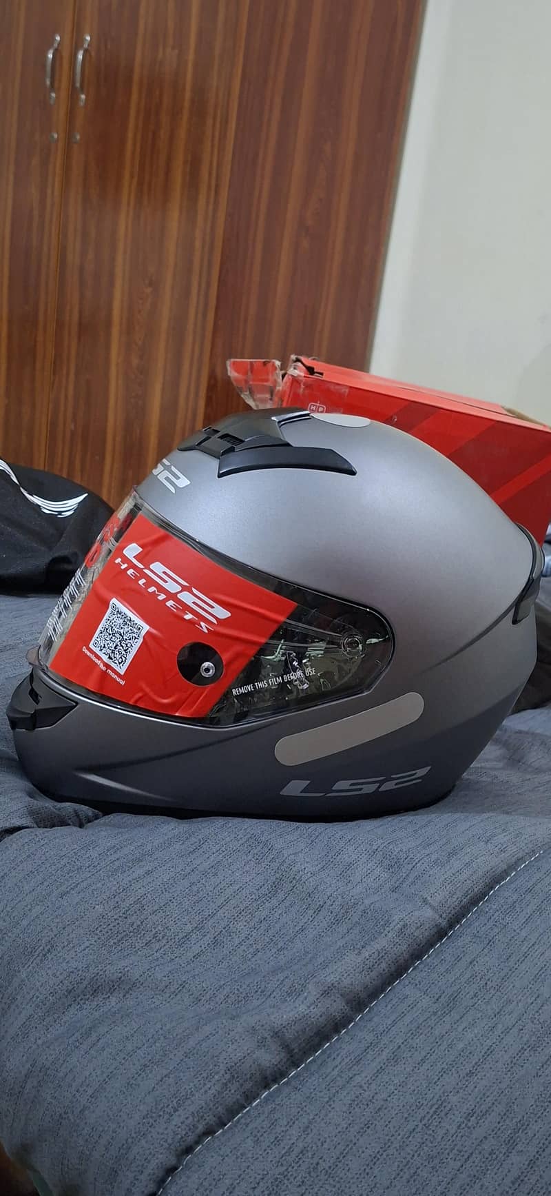 LS2 Helmet 2