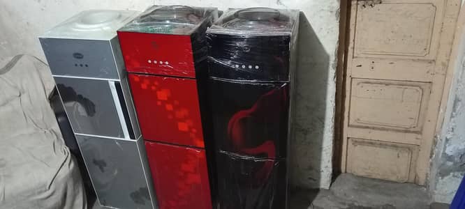 good condition water dispenser