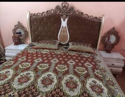 Full Size Bed with side tables