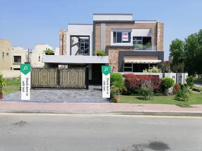 23 MARLA CORNER HOUSE FOR SALE IN OVERSEAS A BLOCK BAHRIA TOWN LAHORE