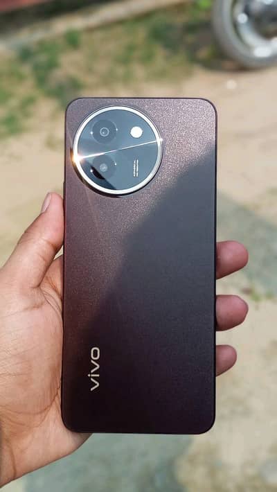 VIVO V30E