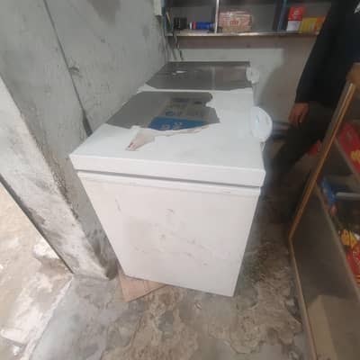 Freezer for Sale – Excellent Condition