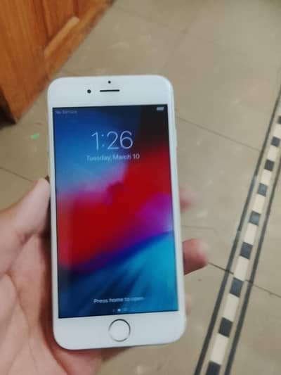 iphone 6 non PTA 16gb all ok contact 03085145782