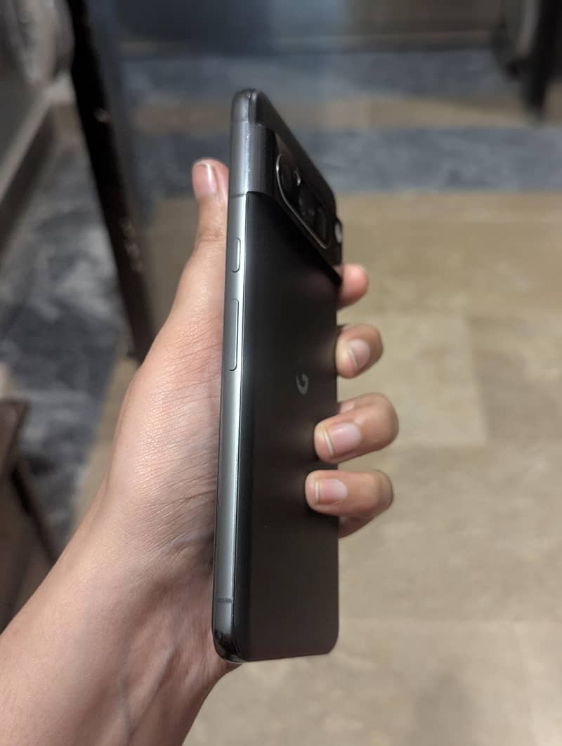 Google Pixel 8 Pro 3