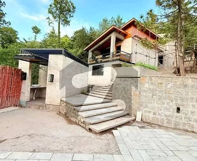 A Flat Of 445 Square Feet In Murree Expressway