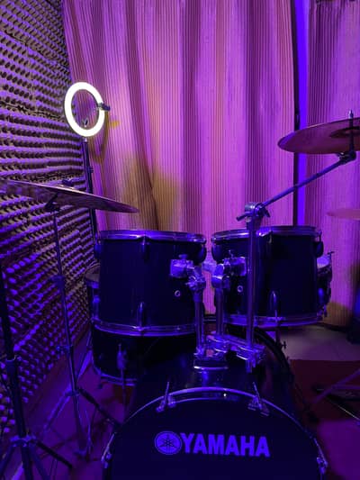 Yamaha Drum Kit