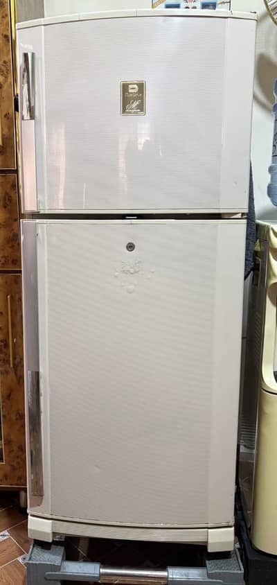 Dawlance Refrigerator – Good Condition