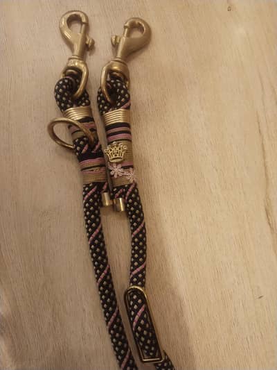 Mery pass 1 Dog Leed ha or sale krna Chahta  Hun