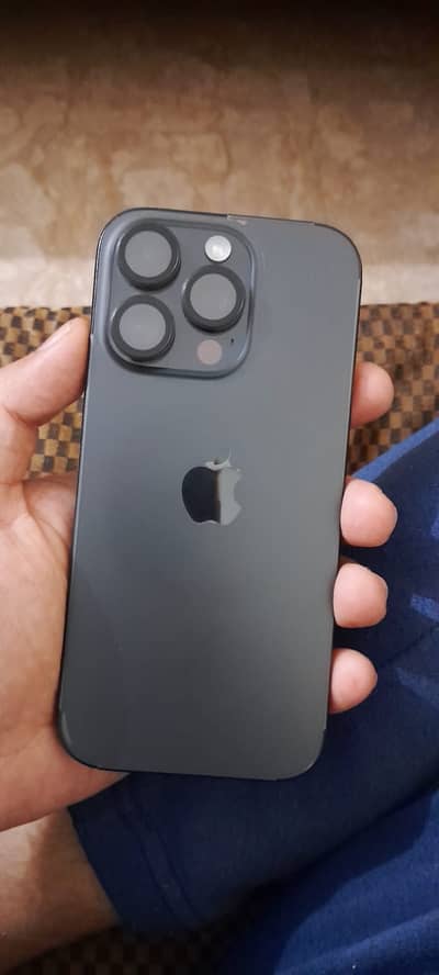 Apple iPhone 16 Pro