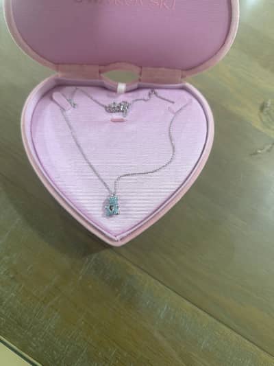Brand new Swarovski Teddy Bear Pendant with heart shaped jewellery box
