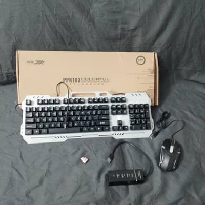 Wired keyboard mouse with USB hub and otg