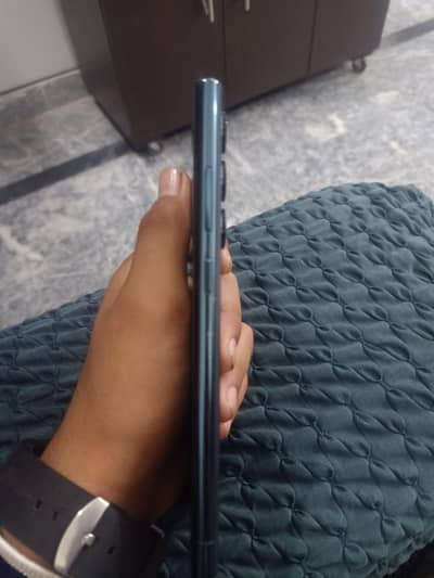 S22 ultra 10/10 condition green color 8/256 dubai mobile