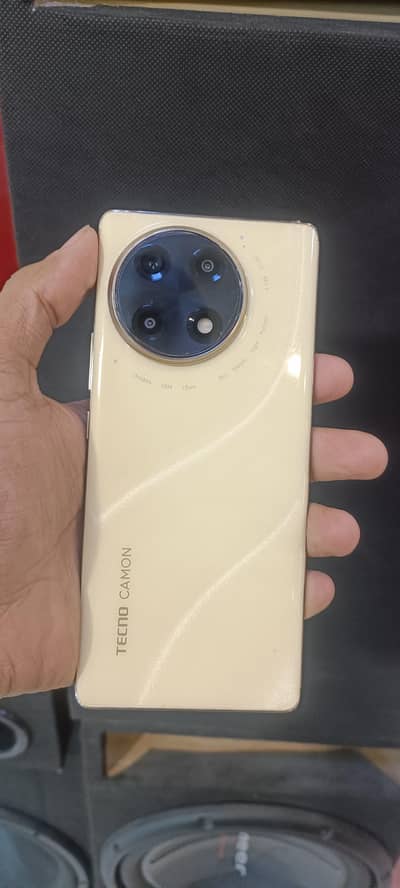 Tecno Camon 30s