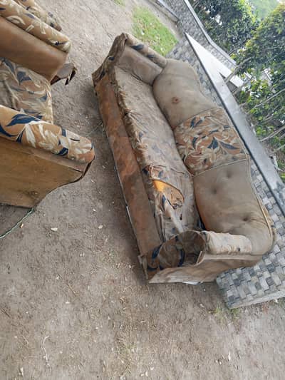 sofa for sale purana