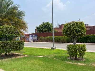 I SELL 8MARLA PLOT IN EASTERN EXT PHASE 1 BAHRIA ORCHARD LAHORE