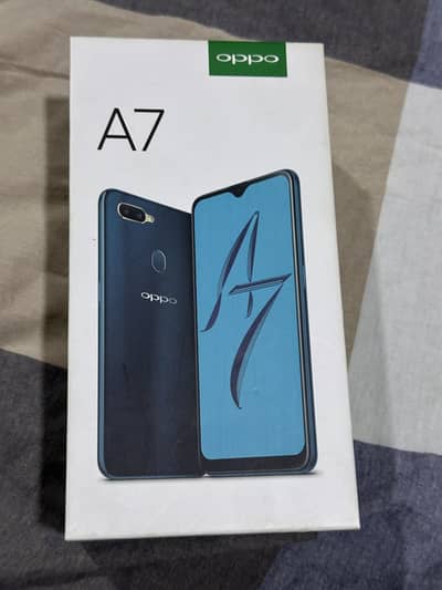Oppo A7 With Box & Charger. Total genuine Phone