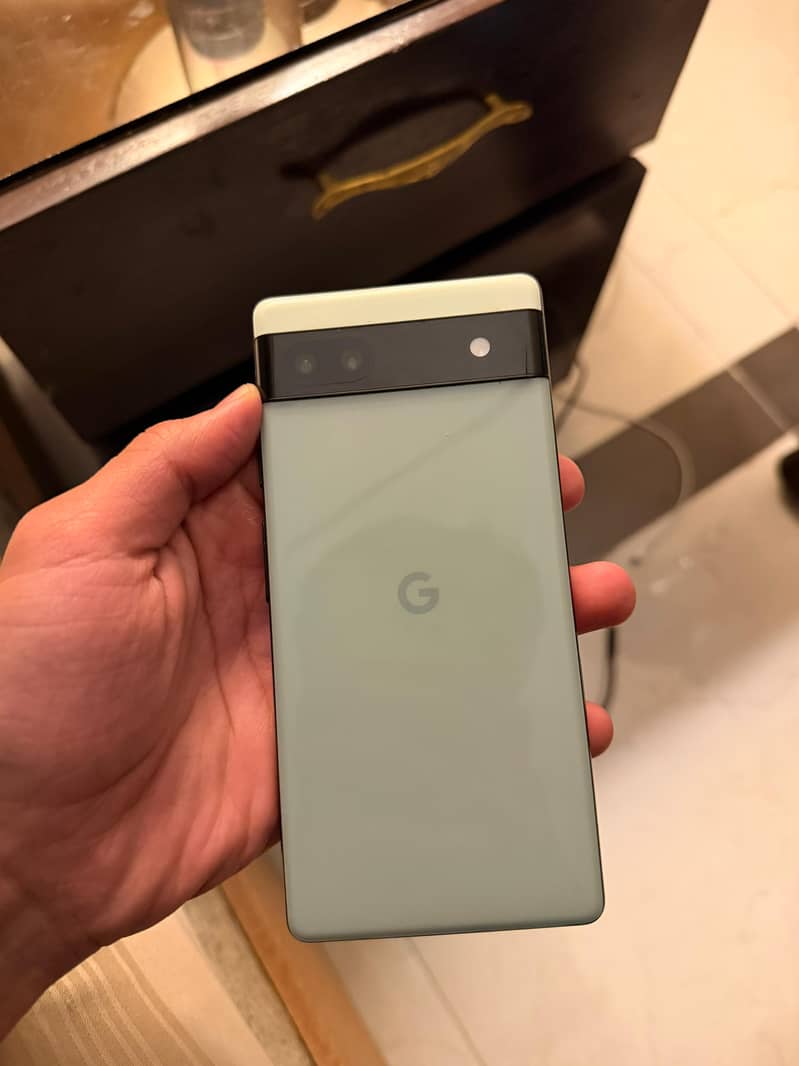 Pixel 6a 1