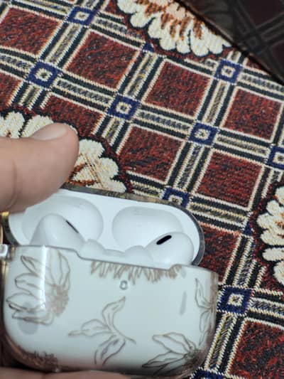 airpod pro 2 like new