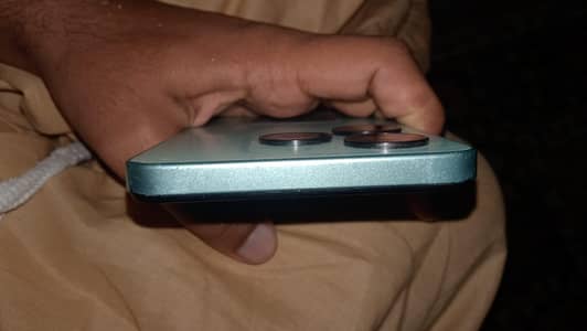 infinix smart 8 RS 17000