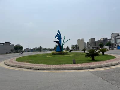 I SELL 9.5MARLA PLOT IN EASTERN BLOCK PHASE 1 BAHRIA ORCHARD LAHORE